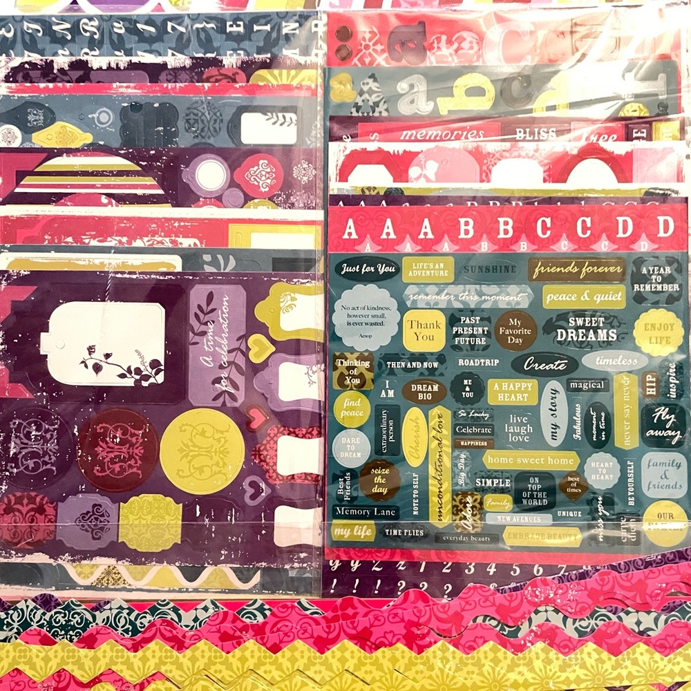 XL SCRAPBOOK+ complete scrap set vintage style appearance w/hundreds of pieces! - Picture 15 of 16